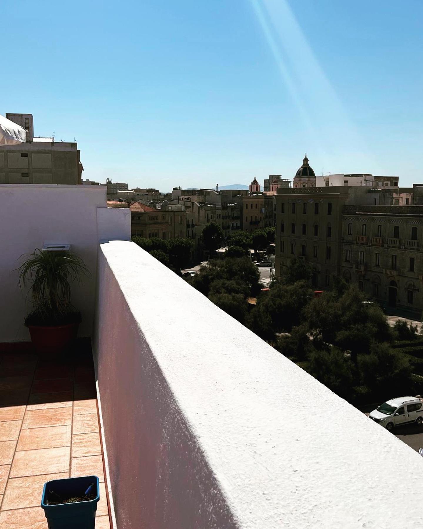 Attico Vista Mare Trapani Apartment Exterior foto
