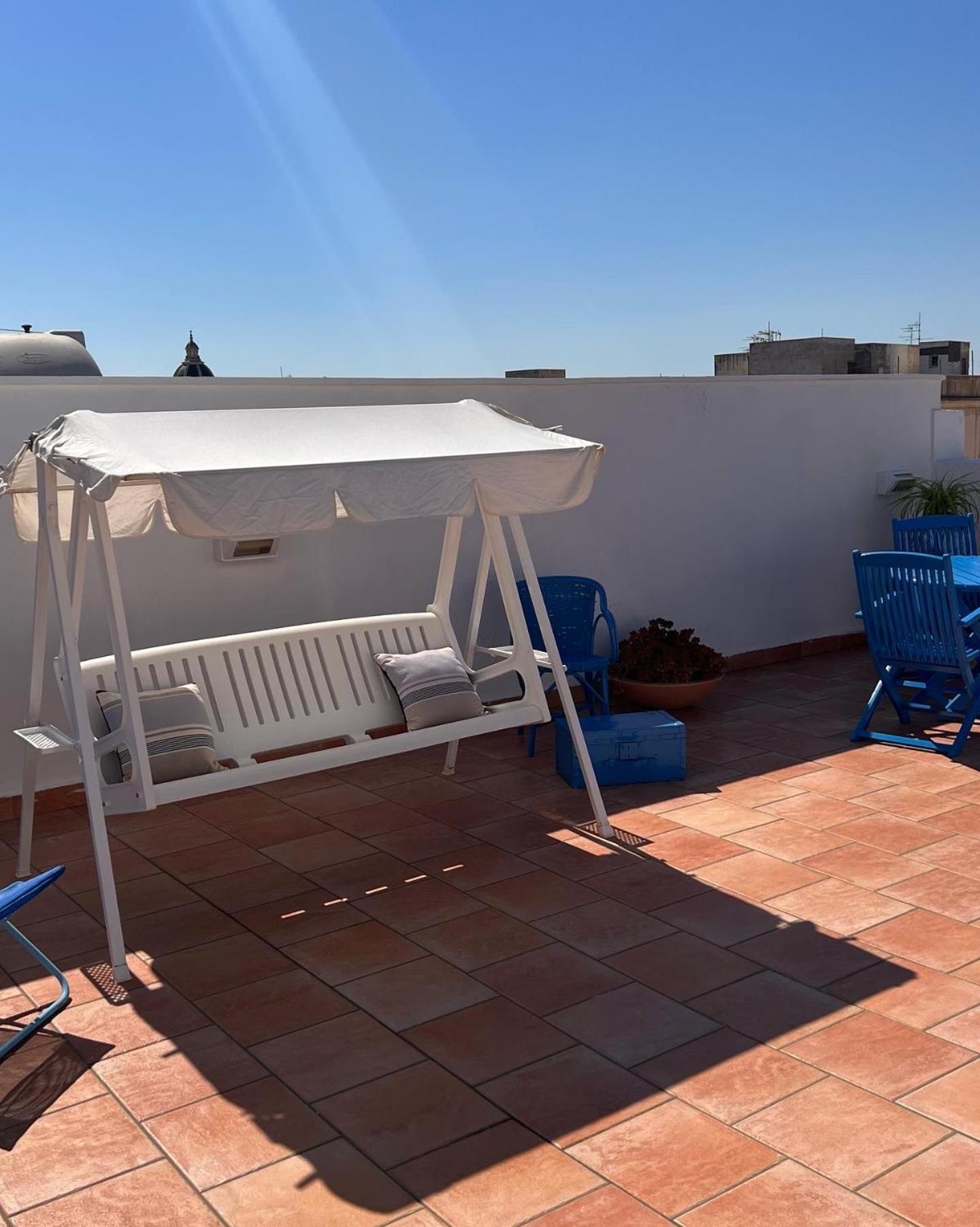Attico Vista Mare Trapani Apartment Exterior foto